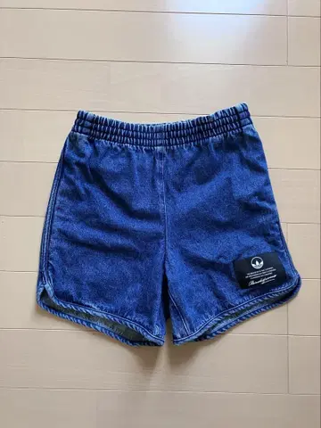 아디다스 여성용 숏팬츠 데님