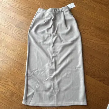 내추럴 꾸뛰르 타이트 스커트