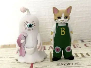 히구치 유코 캡슐 토이 피규어