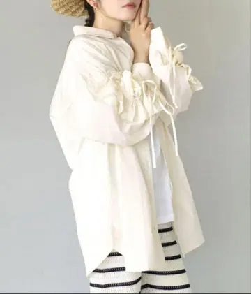 MIMIMEMETE 소매 셔링 튜닉 셔츠