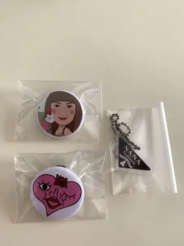 후지와라 나나 몬죠리 캔뱃지&키링 3개 세트