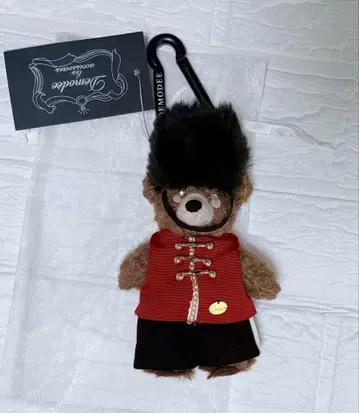 완판템 새상품 demodee bear 데모데 참 로얄 가드