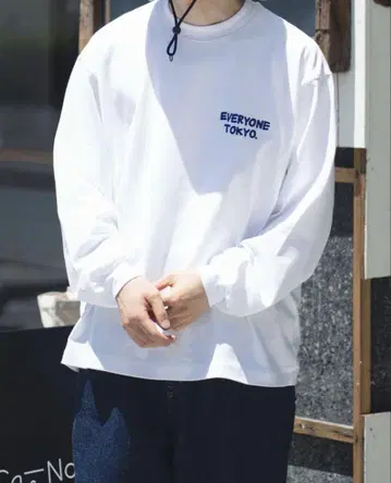everyone j.30000 L/S TEE 매장 한정판 M 화이트