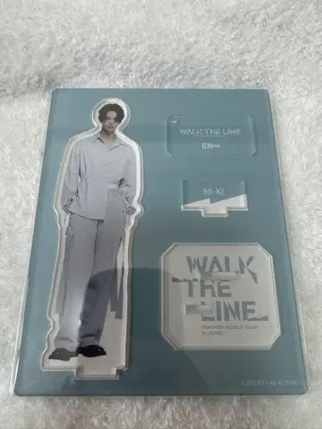 니키 아크릴 스탠드 WALK THE LINE