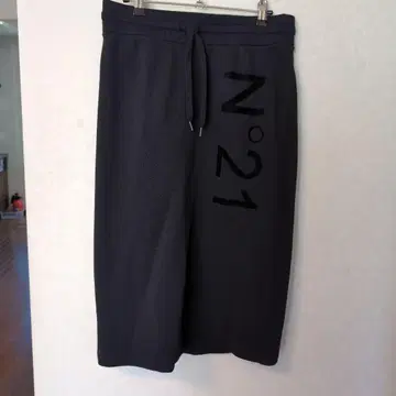 N 21 타이트 스커트