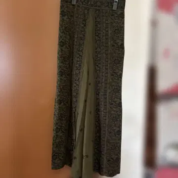 Hush Puppies 올리브 그린 꽃무늬 와이드 팬츠