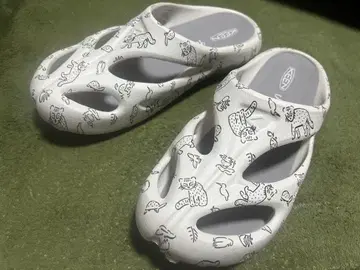 KEEN 샌들 한정 컬러 IRIOMOTE