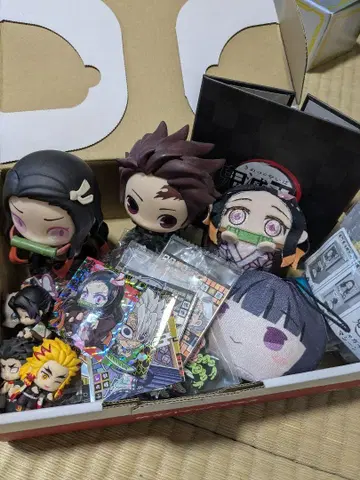 귀멸의 칼날 굿즈 묶음 판매