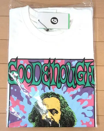 GOODENOUGH x KOZIK 마르크스 티셔츠 WHITE