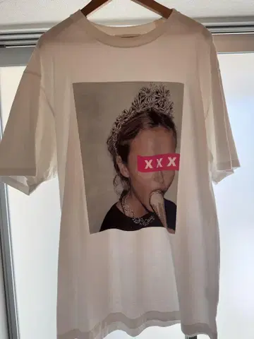 갓 셀렉션 T셔츠 화이트