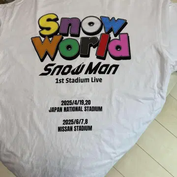 Snow Man Snow World 공식 티셔츠