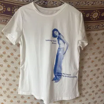 looking back erect t shirt y2k