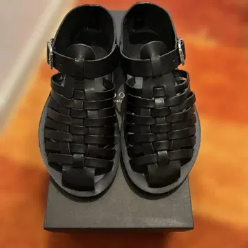 BRADOR 36 블랙 샌들