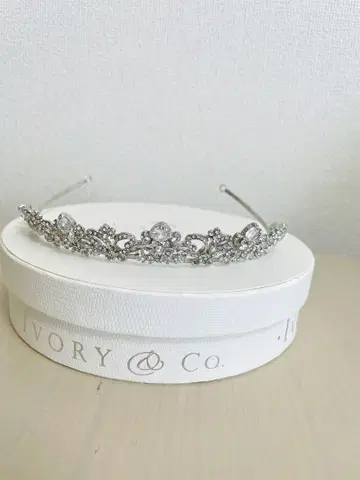 Ivory & Co. Elizabeth 티아라