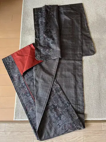 본고장 오시마 명주 나비 패턴 기모노