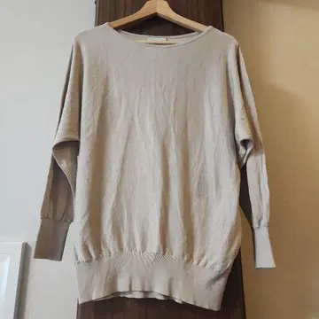 새상품급 UNITED ARROWS 유나이티드 애로우즈 니트 실크