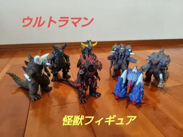 울트라맨 시리즈 괴수 피규어 7체 세트