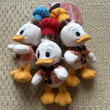 [새상품] 디즈니 휴이 듀이 루이 인형 배지