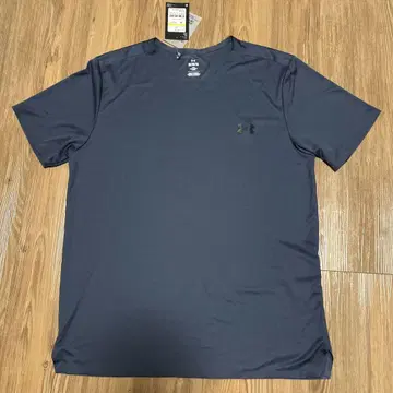 언더아머 T셔츠 M 6001527 컬러 044