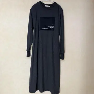 다크 그레이 긴팔 롱 원피스 38