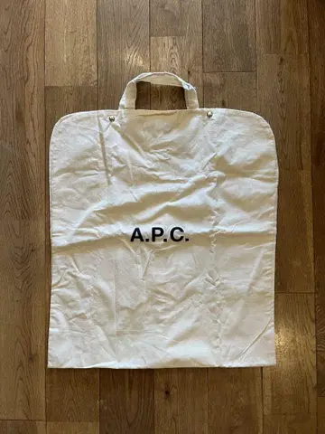 A.P.C 코튼 가먼트 백 ( 의류 백 )