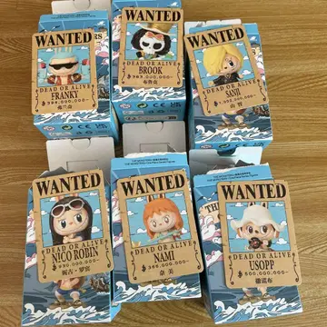 Labubu 원피스 ONE PIECE POP MART 피규어