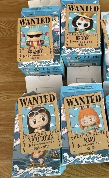 Labubu 원피스 ONE PIECE POP MART 피규어