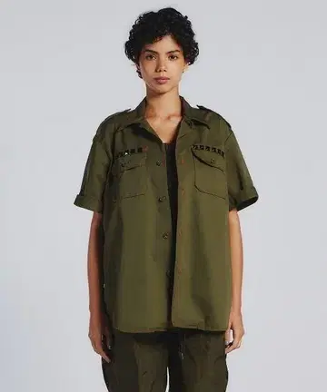 더블 스탠다드 클로징 밀리터리 치노 셔츠 & 팬츠 세트