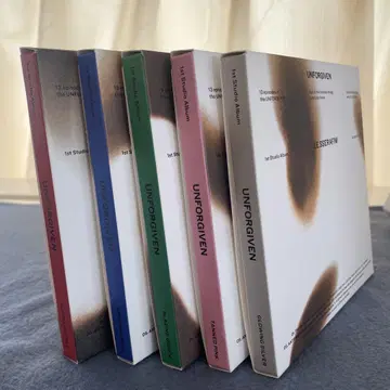 르세라핌 UNFORGIVEN 개봉 완료 CD 5개 세트