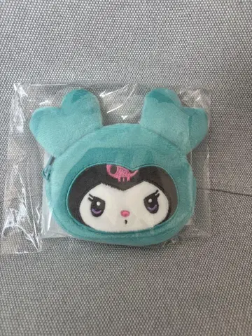TWICE LOVELY x SANRIO 캔 파우치 (미브리 x 쿠로미)