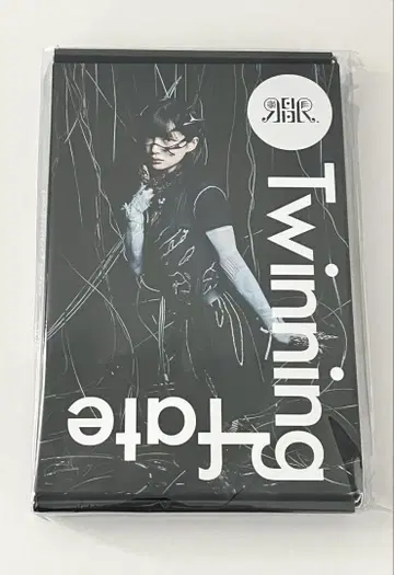 REIRIE 첫 번째 앨범 Twinning Fate REI반