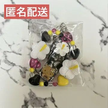 산리오 토코나츠 베케이션 시크릿 스트랩 키티 블랙