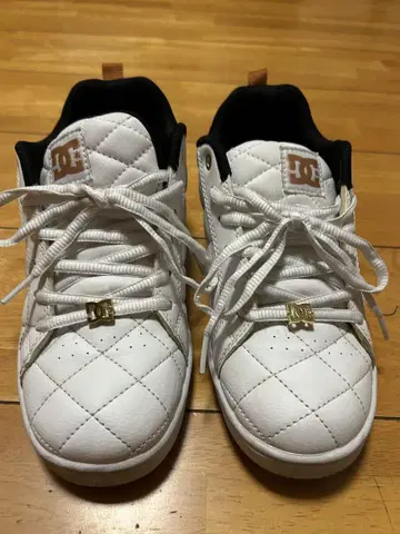 DC Shoes 스니커즈