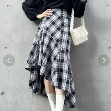 TITTY&CO. 스커트