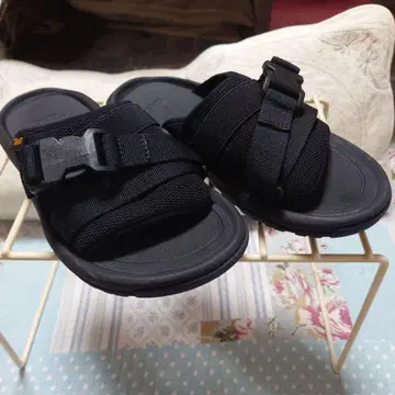새상품급 Teva 샌들 23cm