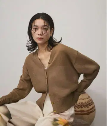 새상품급 SALON adam et rope 코튼 V넥 가디건