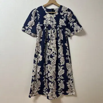 Royal Creations 하와이안 드레스 무무