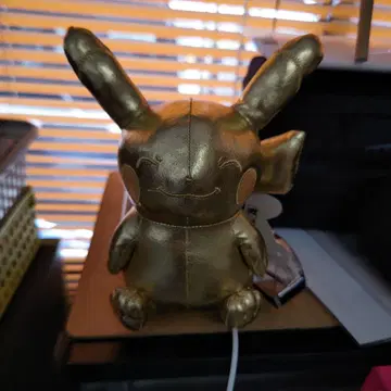 골드 피카츄 봉제 인형 약 30cm 포켓몬 센터 제조