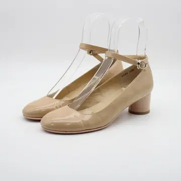 츠모리치사토 워크 라운드 스트랩 펌프스(23.5cm)