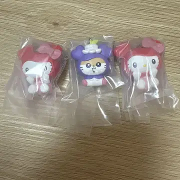 TWICE 러블리 가챠 산리오 마스코트