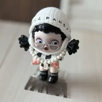SKULLPANDA 스컬팬더 피규어 POP MART