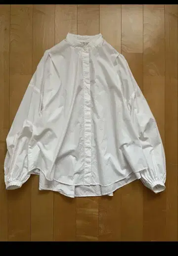 저널 스탠다드 벌룬 슬리브 셔츠