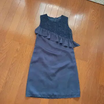 네이비 프릴 슬리브리스 원피스 약 90cm