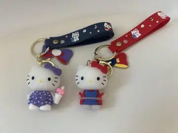헬로키티 실리콘 키링 2개 세트