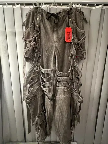 트립 NYC 컷 아웃 본지티 와이드 팬츠