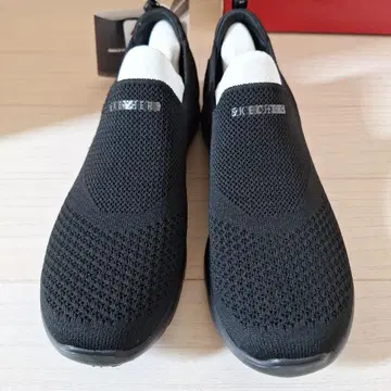 미사용 새상품 SKECHERS archfit 24.5