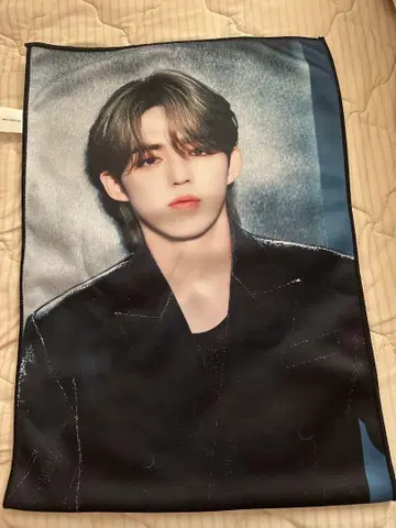 에스쿱스 타월 RIGHT HERE JAPAN 개봉 완료