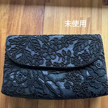 비즈 자수 블랙 숄더백