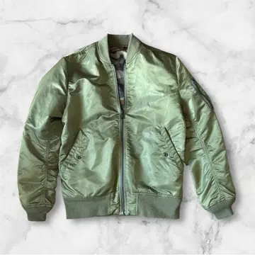 ALPHA INDUSTRIES MA-1 카모플라쥬 리버서블