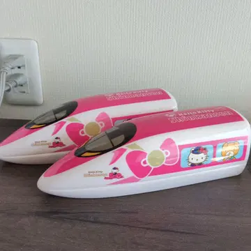 헬로키티 신칸센 도시락 용기